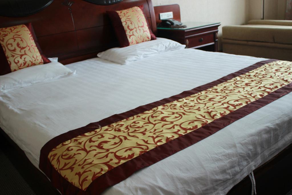 Taizhou Taishan Business Hotel Kamer foto